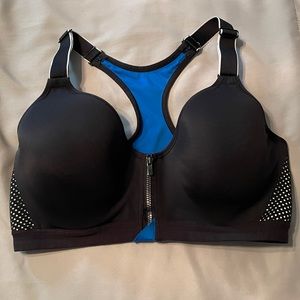 Maidenform zip front sport bra. 34DD. Purchased but too small for me.